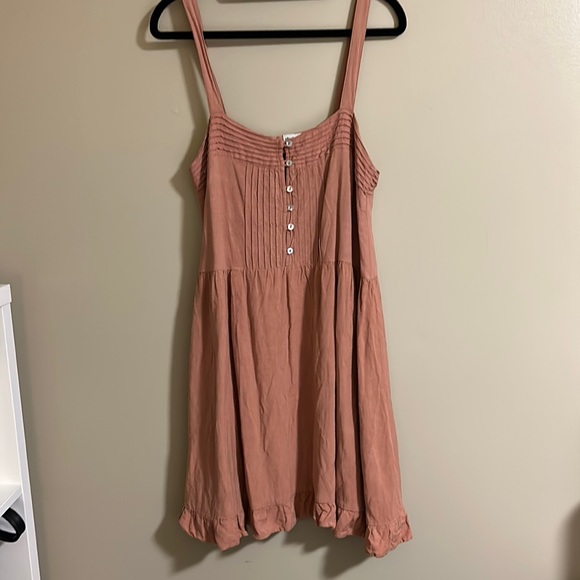 Rhythm dress - Picture 1 of 3